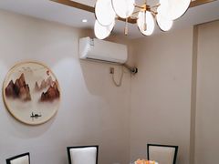 -里山四季中餐厅(来凤街店)