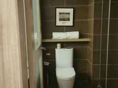 -西安大雁塔科技大学地铁站亚朵酒店