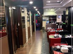 大堂-皇城根·鲁菜济南菜·吊炉烤鸭·炒鸡鱼头(济南旗舰店)