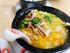 -闫家驴肉老店(华电一校店)
