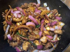 -胡须佬鸡煲四季火锅店(石厦西村直营店)