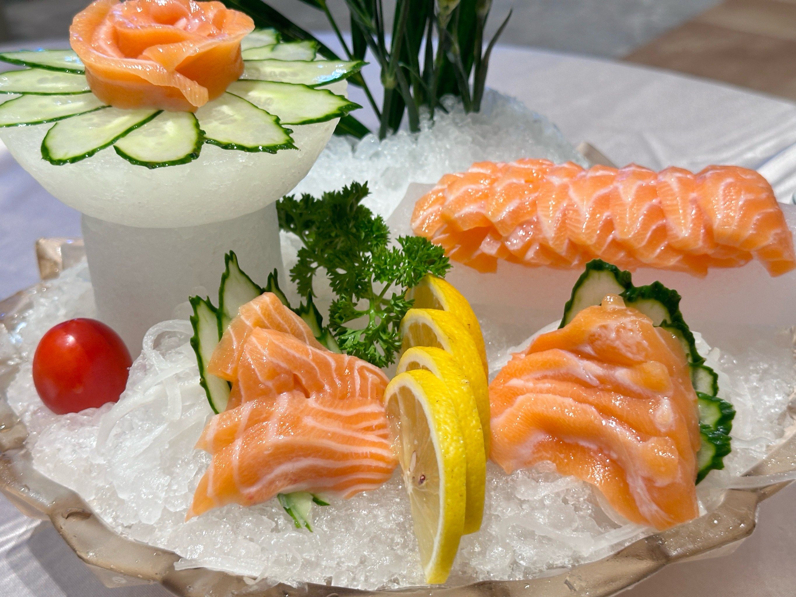 生鱼片色香味