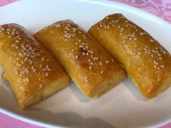 香麻叉烧酥-誉八仙酒楼(静安大悦城店)