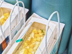 -奈雪的茶(亨特国际广场店)