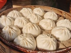 满满一笼大包砸-南方迷宗大包(湖滨店)