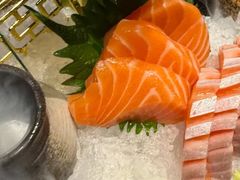 -蟹犇前•帝王蟹雪蟹(陆家嘴店)