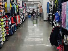 -迪卡侬(西华店)