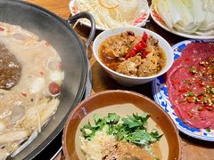 -萍姐火锅·公路夜市(武汉首店)