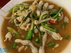 -班赞海鲜市场胖阿姨加工点