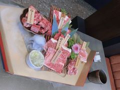 -铭牛烧肉·和牛海鲜自助(高新月牙湖店)