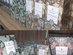 -广州周大福金融中心