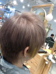 -苏豪路易士·嘉玛发廊