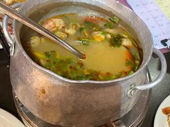 -大头虾越式风味餐厅(光明广场店)