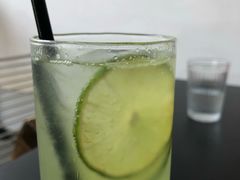 -UNI UNI(环亚凯瑟琳店)