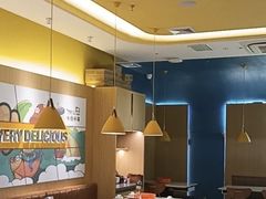 -小鱼小牛(世欧广场店)