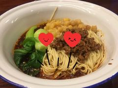 -东三里屯豌杂面