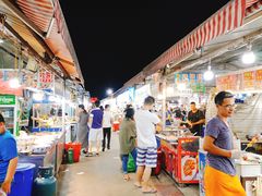 -大学城夜市大排档(凤栖路店)