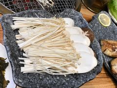 -万兴佳烤肉·长白山老味道(宏泰广场店)
