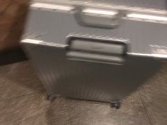 -轻住·悦享酒店(成都太平园地铁站店)