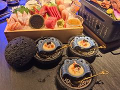 -蟹犇前•帝王蟹雪蟹(陆家嘴店)