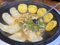 -曹丞相·地锅鸡·地锅鱼(武林店)