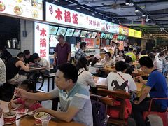 大堂-八一好吃街·高品美食广场