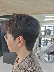 -宫铭烫发染发接发店
