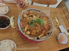 -红渡小香·牛肉麻辣香锅(车站南路店)