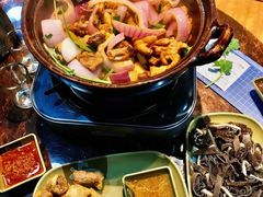 -胡须佬鸡煲四季火锅(海雅缤纷城店)