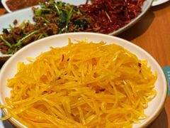 炝土豆丝-老昌春饼(中央大街店)