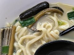 -三百碗宝应长鱼面(板仓街店)