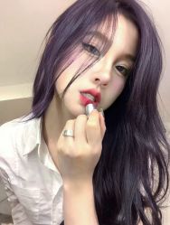 -诗悦发型烫染SALON