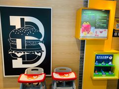 -麦当劳(东方时代广场分店)