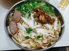 -花溪王记牛肉粉(四季花溪商场店)