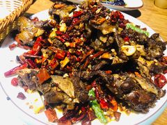 特色巴骨肉-大融厨·鸡毛店·川菜(果壳里东安湖店)