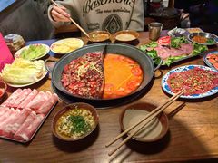 -萍姐火锅·公路夜市(武汉首店)