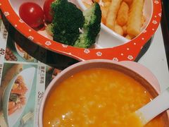 -雍哲港式餐厅(现代广场店)