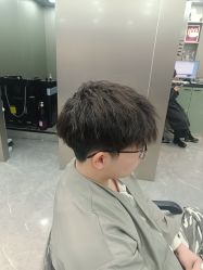 -老佛爷Hair染发烫发Salon