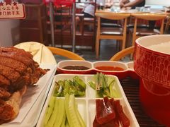-肘子酥·天津菜·特色捞面(德云社店)
