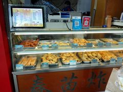 面包甜点陈列柜-春苗炸鸡