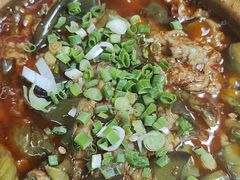 -有红鸡毛店·砂锅菜(抚琴夜市店)