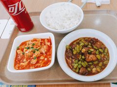 -老乡鸡(西岸凤巢店)