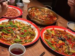 -泥糊破店小酒馆·团建聚餐(南京西路店)