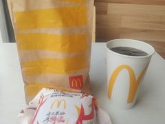 -麦当劳(长江西路得来速店)