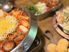 -恩你小木屋·韩式料理(假日广场店)