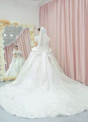 -LOVE SHINE婚纱·红鼎庄龙凤褂·妈妈装定制