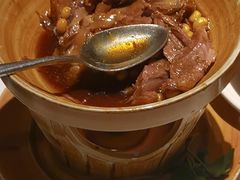 -八府香鸭·啫啫煲(华山路店)