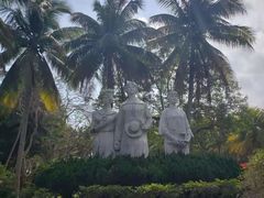 -东郊椰林