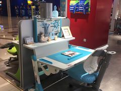 -康朴乐儿童学习桌椅(蓝色港湾店)