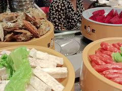 -龍歌自助小火锅(兰山上海路万达店)